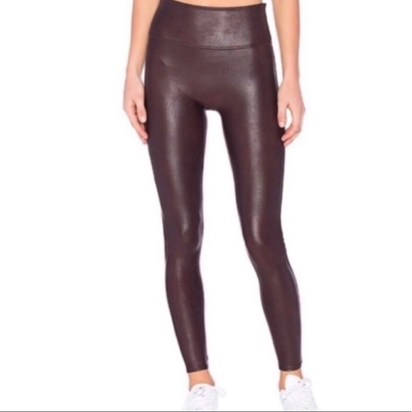 Colorfulkoala Faux Leather Leggings